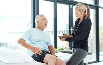 5 Rehabilitation Exercises to Strengthen Your Hips after Hip Replacement Surgery